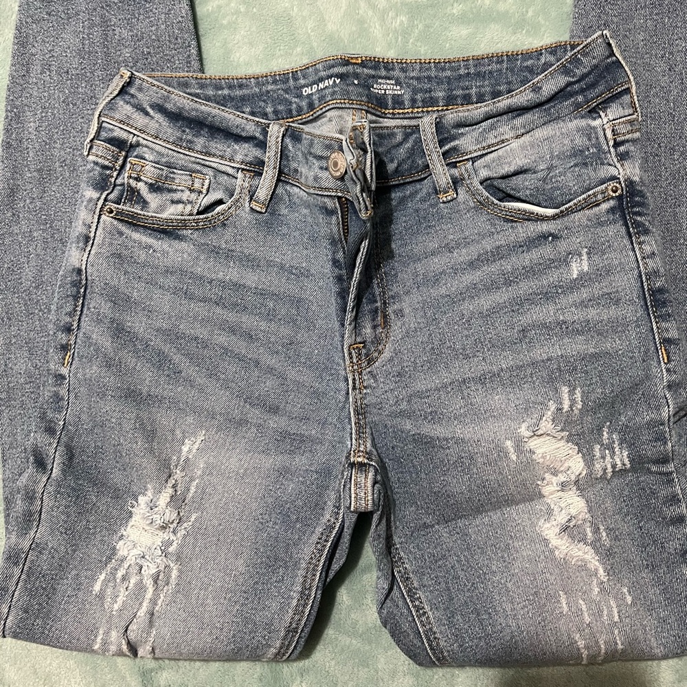 Old Navy Light Blue Distressed Skinny Jeans